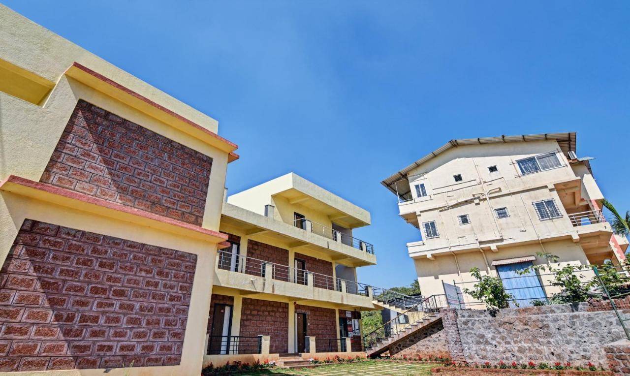 Aditya Hill View Inn Махабалешвар Экстерьер фото